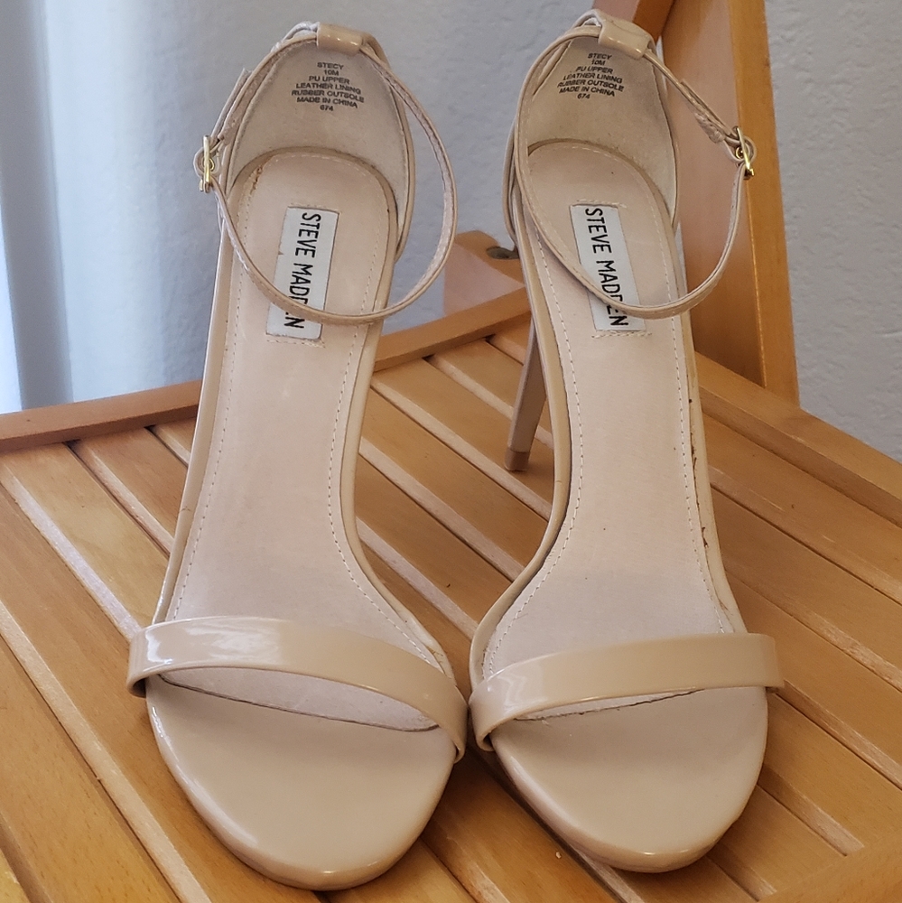Steve Madden Stecy Nude heels